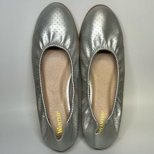 Silver valley slipper shoes